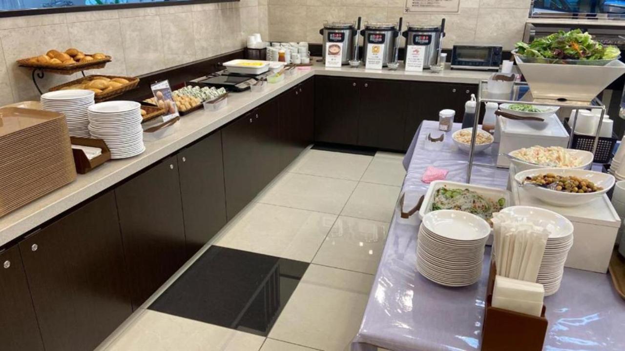 Toyoko Inn Tokyo Akishima-Eki Minami-Guchi Kültér fotó
